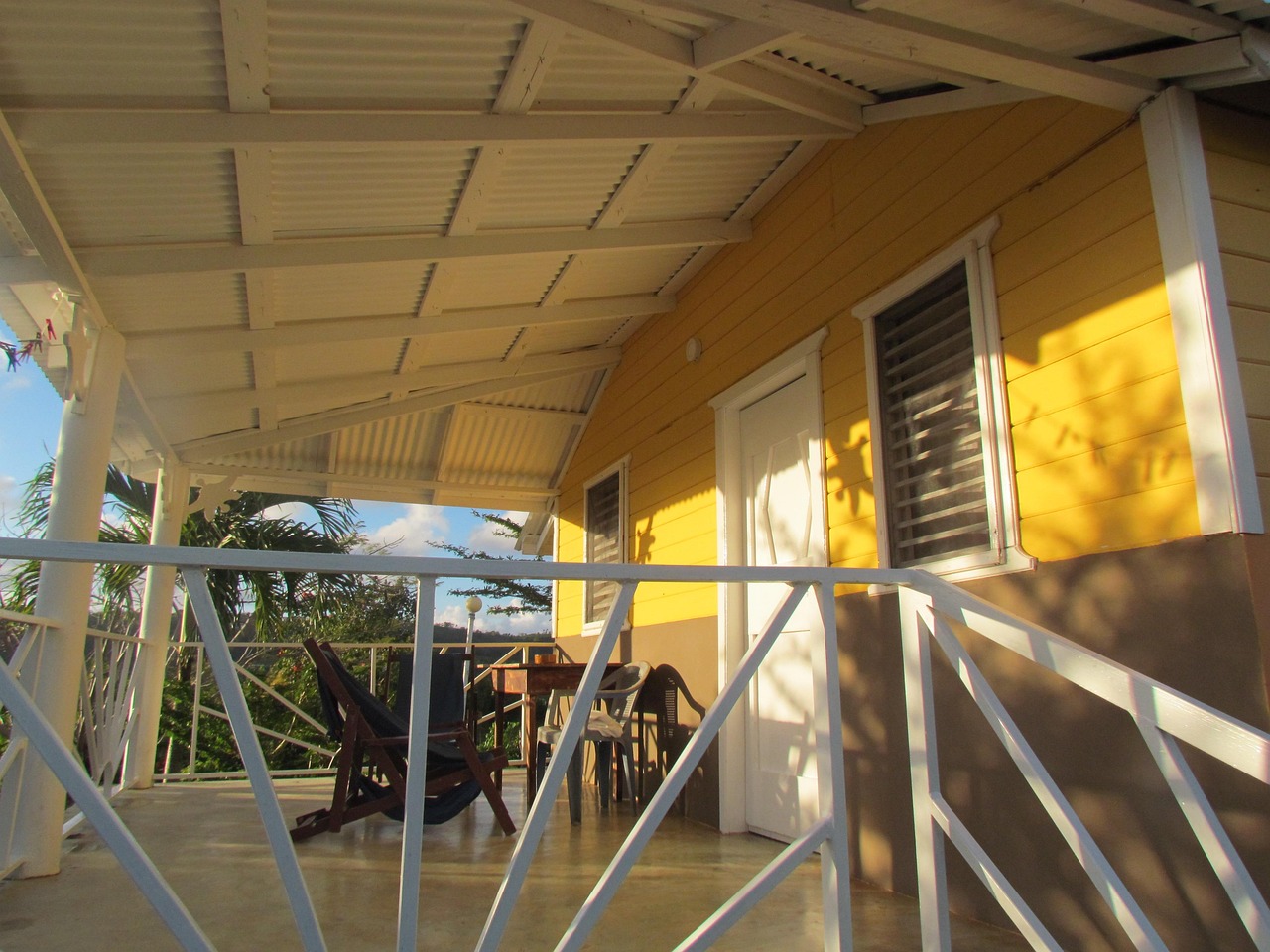 Colores, cultura y territorio: ¿Cómo refleja la paleta caribeña nuestra identidad dominicana?