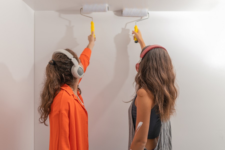 Pasos para pintar techos sin dejar marcas ni goteos