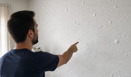 &iquest;Por qu&eacute; aparecen burbujas en la pintura y c&oacute;mo corregirlas?